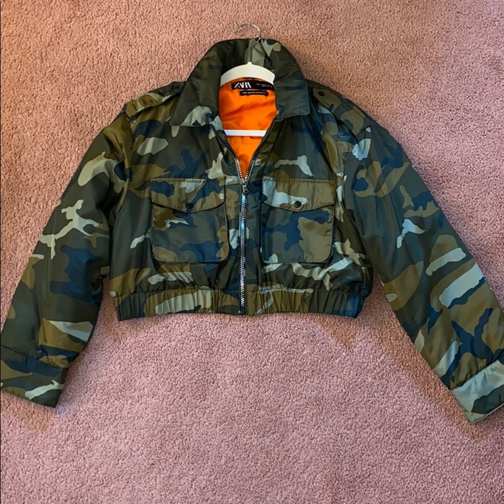Zara Camo Crop Jacket